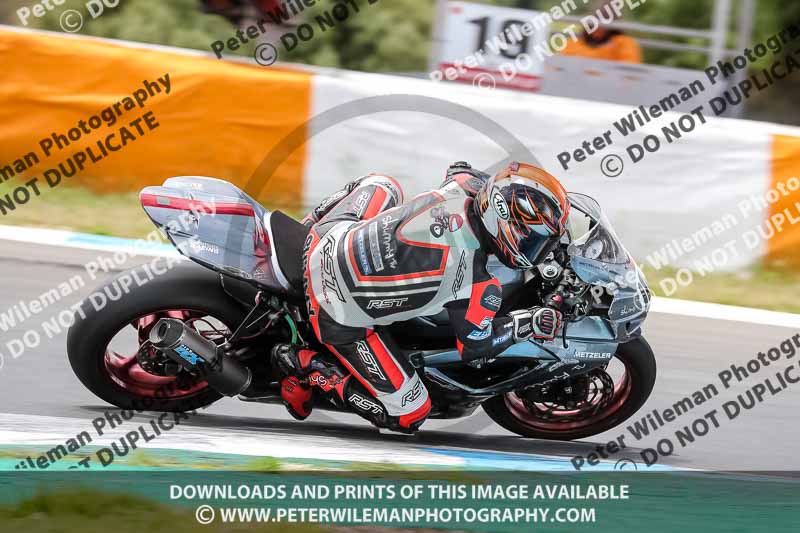 estoril;event digital images;motorbikes;no limits;peter wileman photography;portugal;trackday;trackday digital images